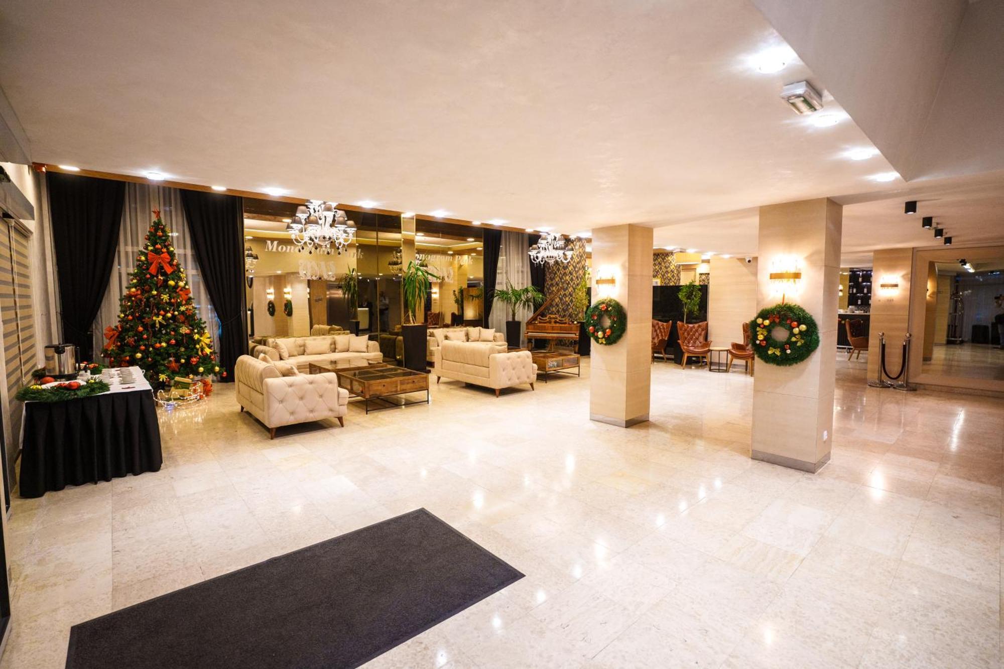 Hotel Park Ruma Buitenkant foto